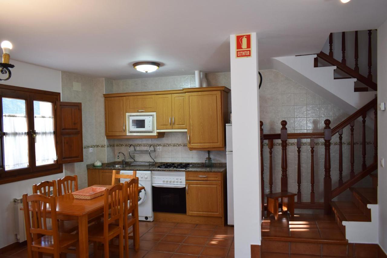 Apartamentos Rurales La Taberna Matienzo Buitenkant foto