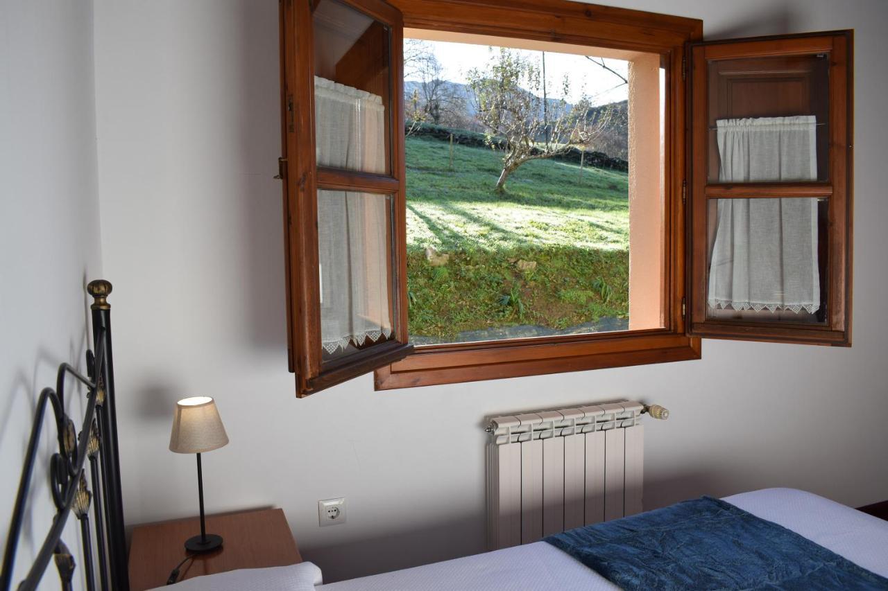 Apartamentos Rurales La Taberna Matienzo Buitenkant foto