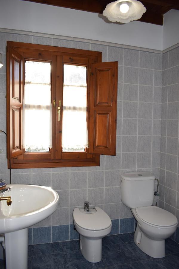 Apartamentos Rurales La Taberna Matienzo Buitenkant foto