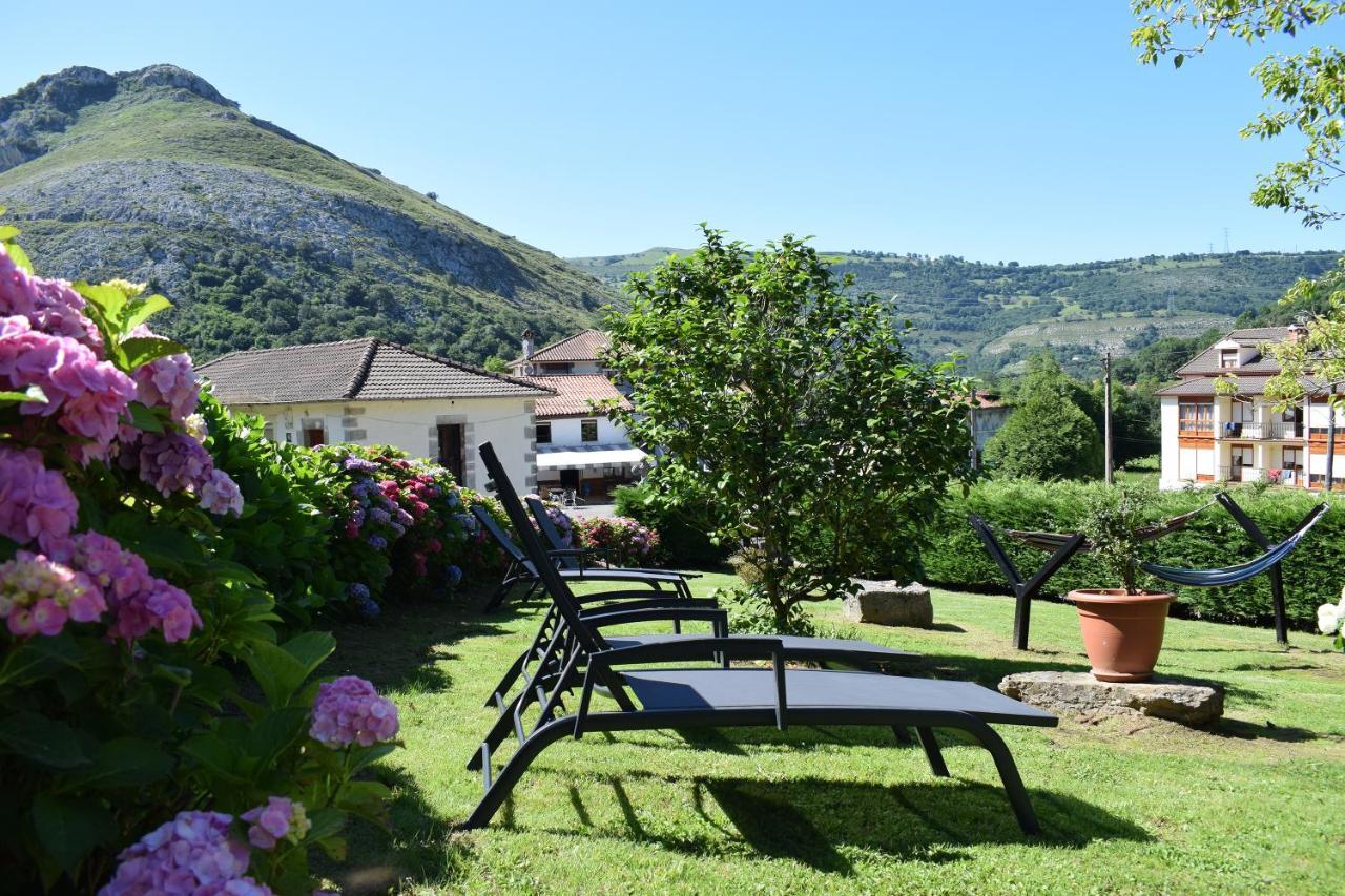 Apartamentos Rurales La Taberna Matienzo Buitenkant foto